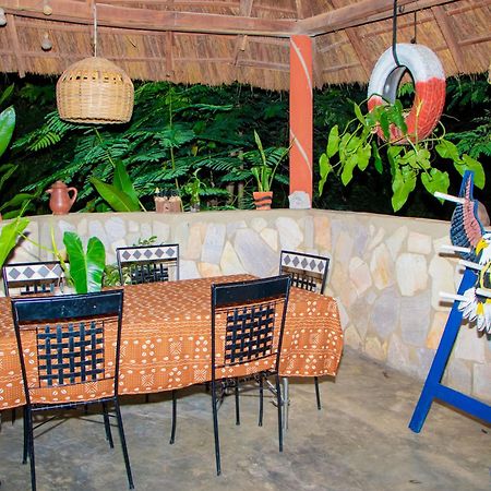 Gite Chez Noel Natitingou 外观 照片