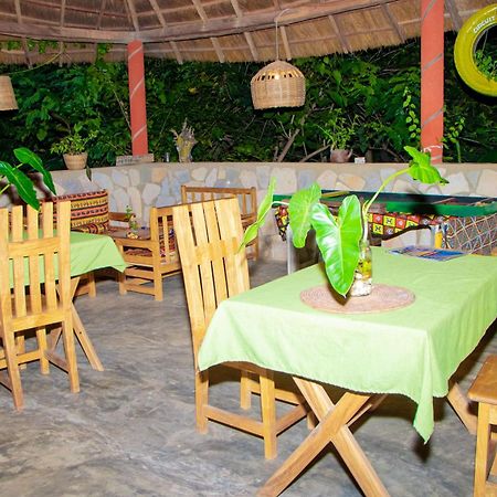 Gite Chez Noel Natitingou 外观 照片