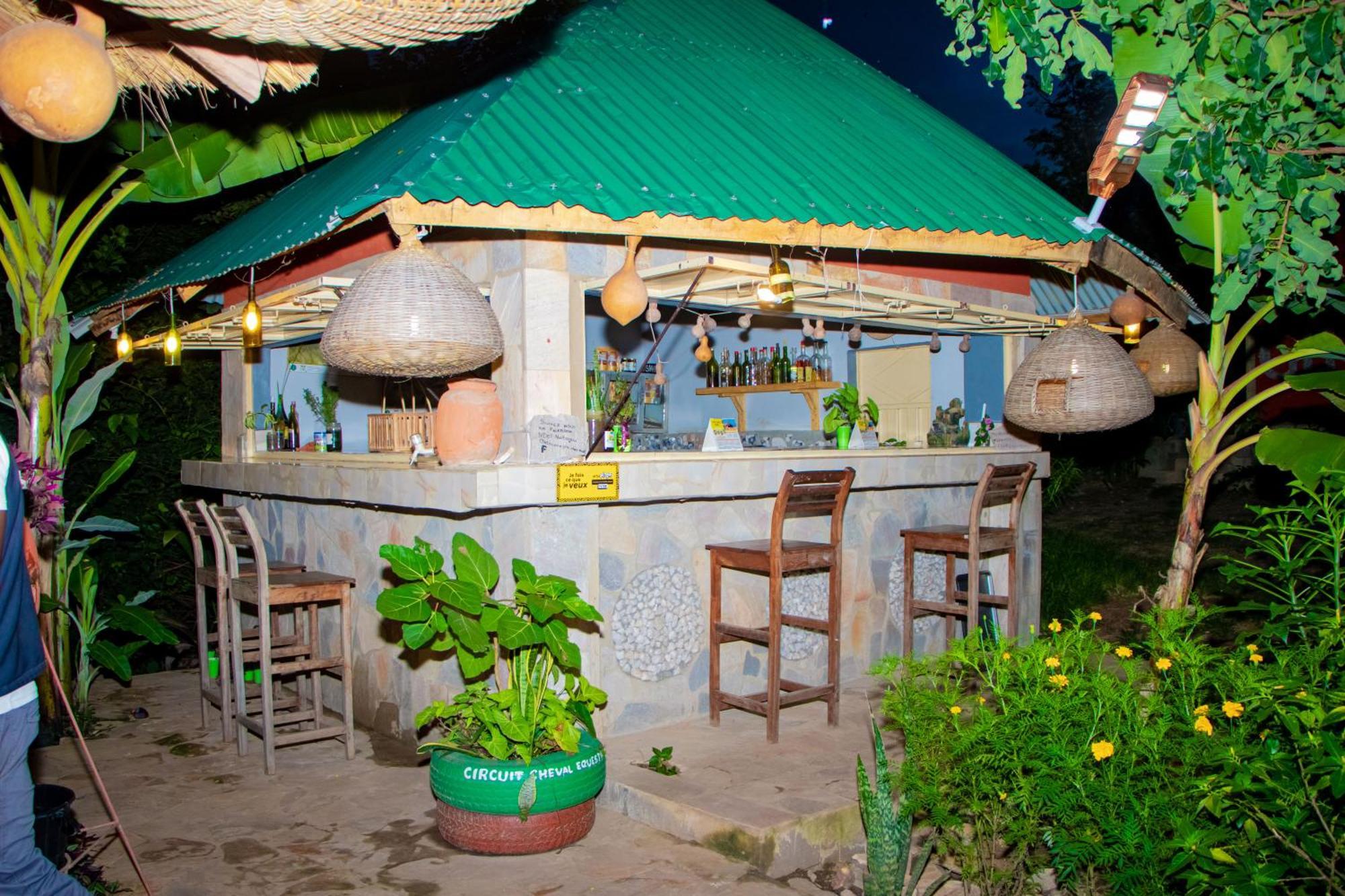 Gite Chez Noel Natitingou 外观 照片
